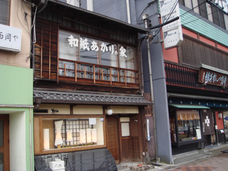 shop_n15.jpg