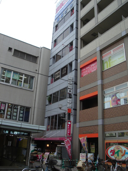 tenant2516.jpg
