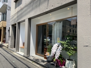 bench OPEN　カフェスタンド<br>2025年6月30日OPEN